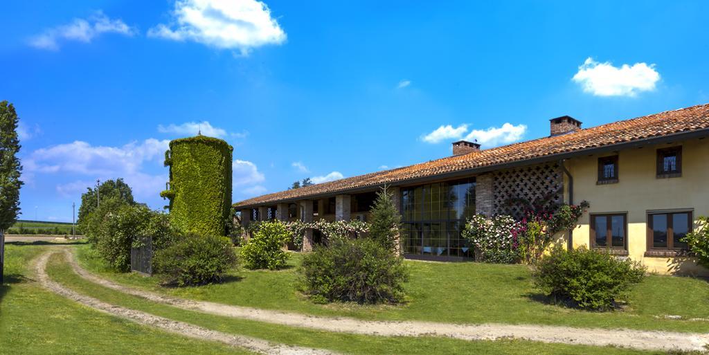 Готель Agriturismo Cascina Marzana Павія Екстер'єр фото